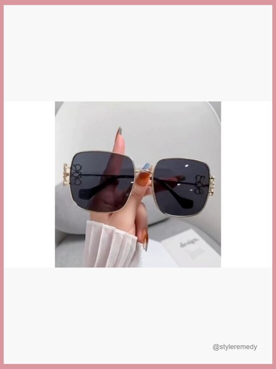 Metal Floral Designer Sunglasses with UV400 Protection main image 2
